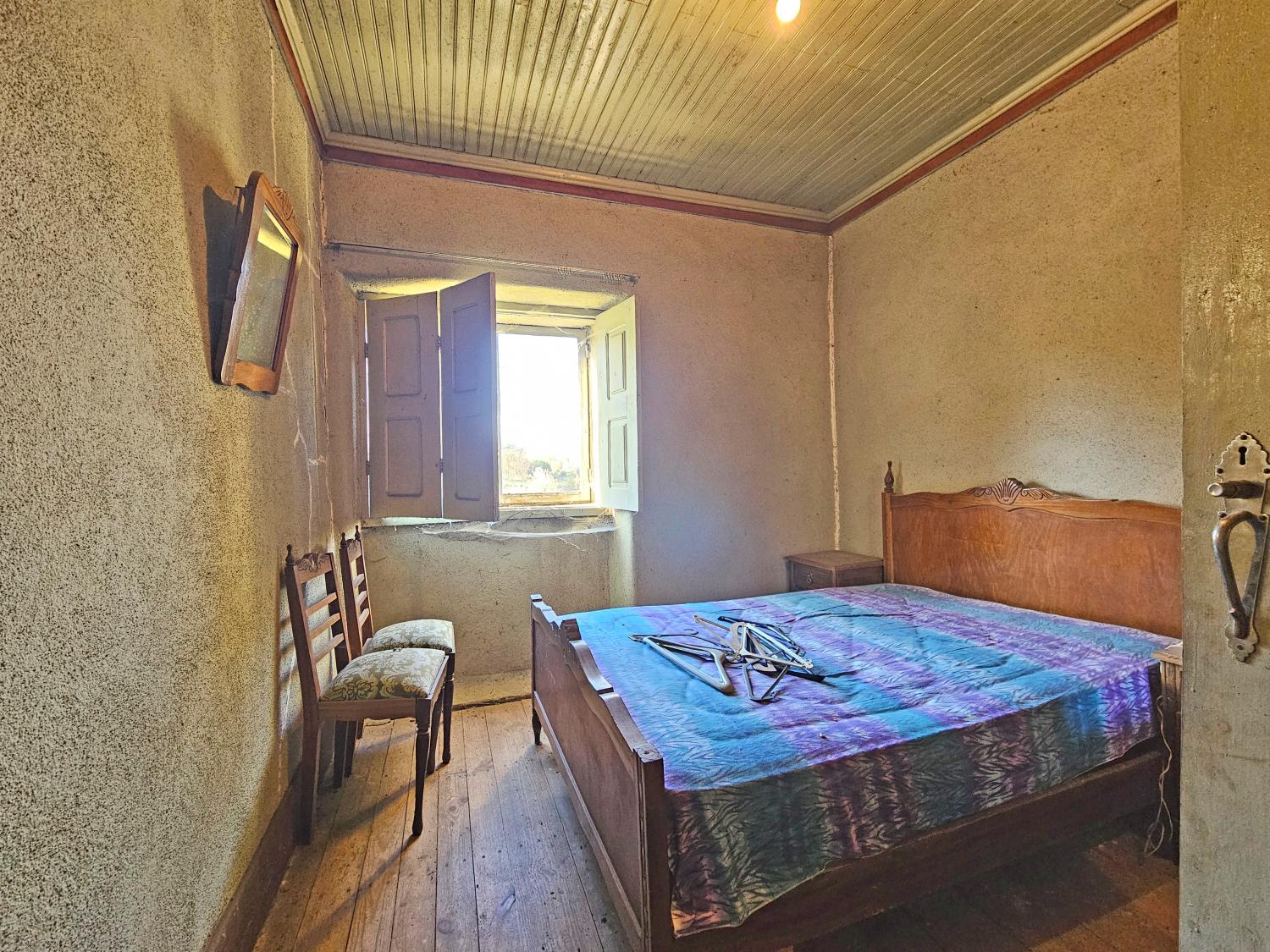  à venda casa isolada Monte Brás Guarda 10