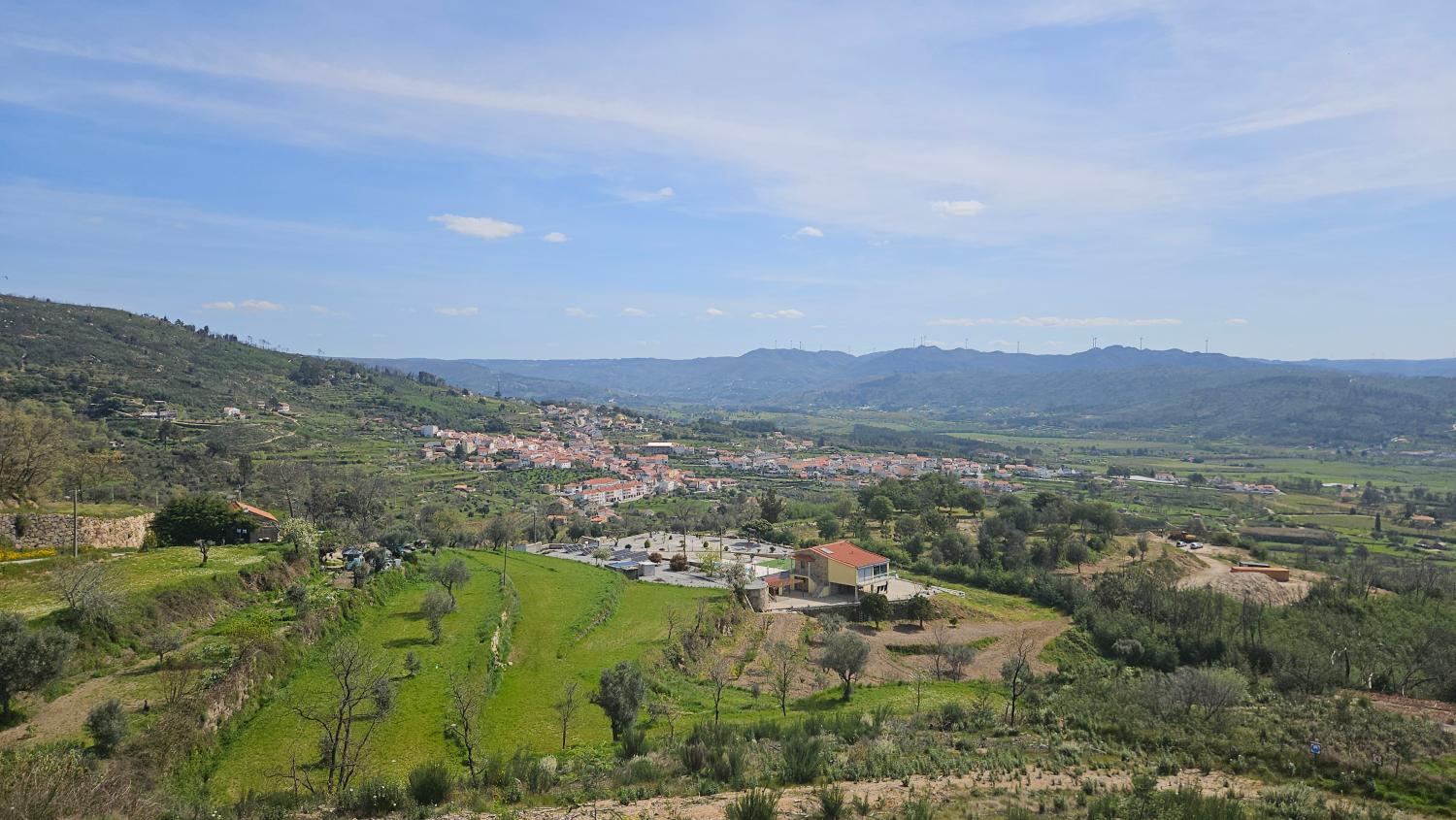  à venda moradia em banda Gonçalo Guarda 10