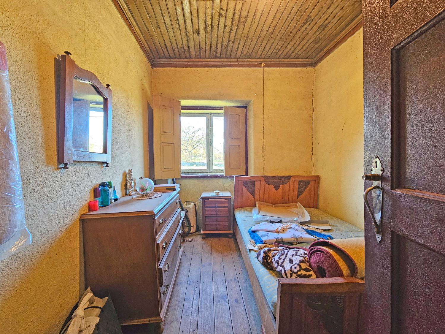  à venda casa isolada Monte Brás Guarda 11