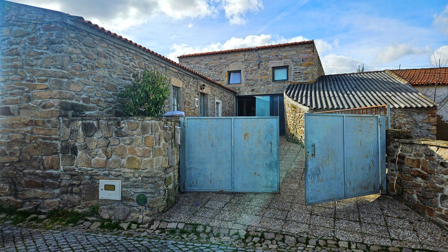  à venda casa Vilar Formoso Almeida 1