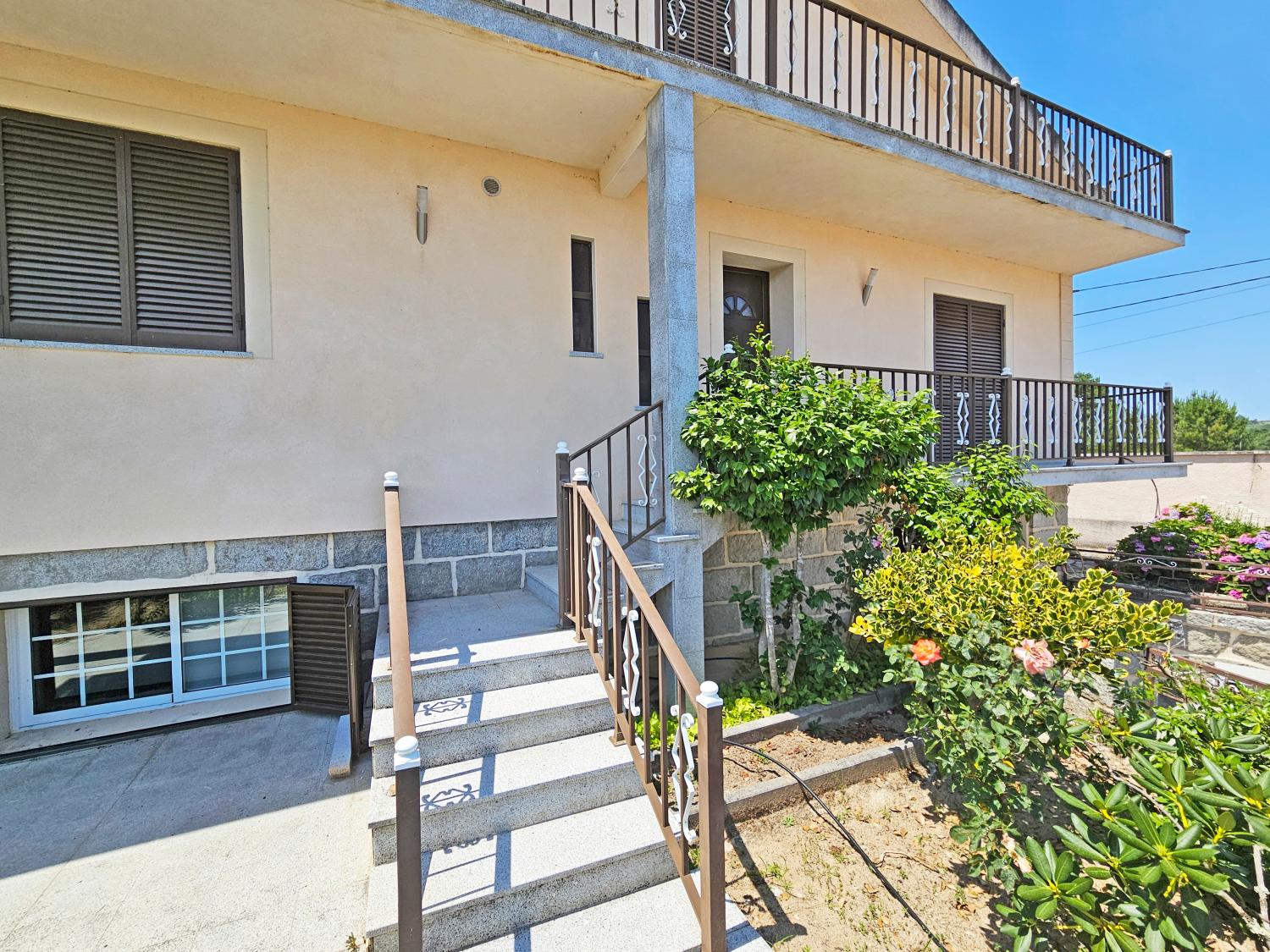  à venda casa isolada Souro Pires Pinhel 6