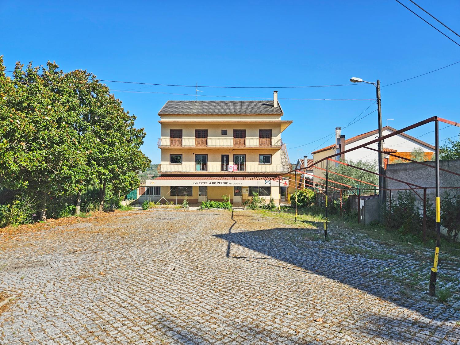  à venda casa Orjais Covilhã 1