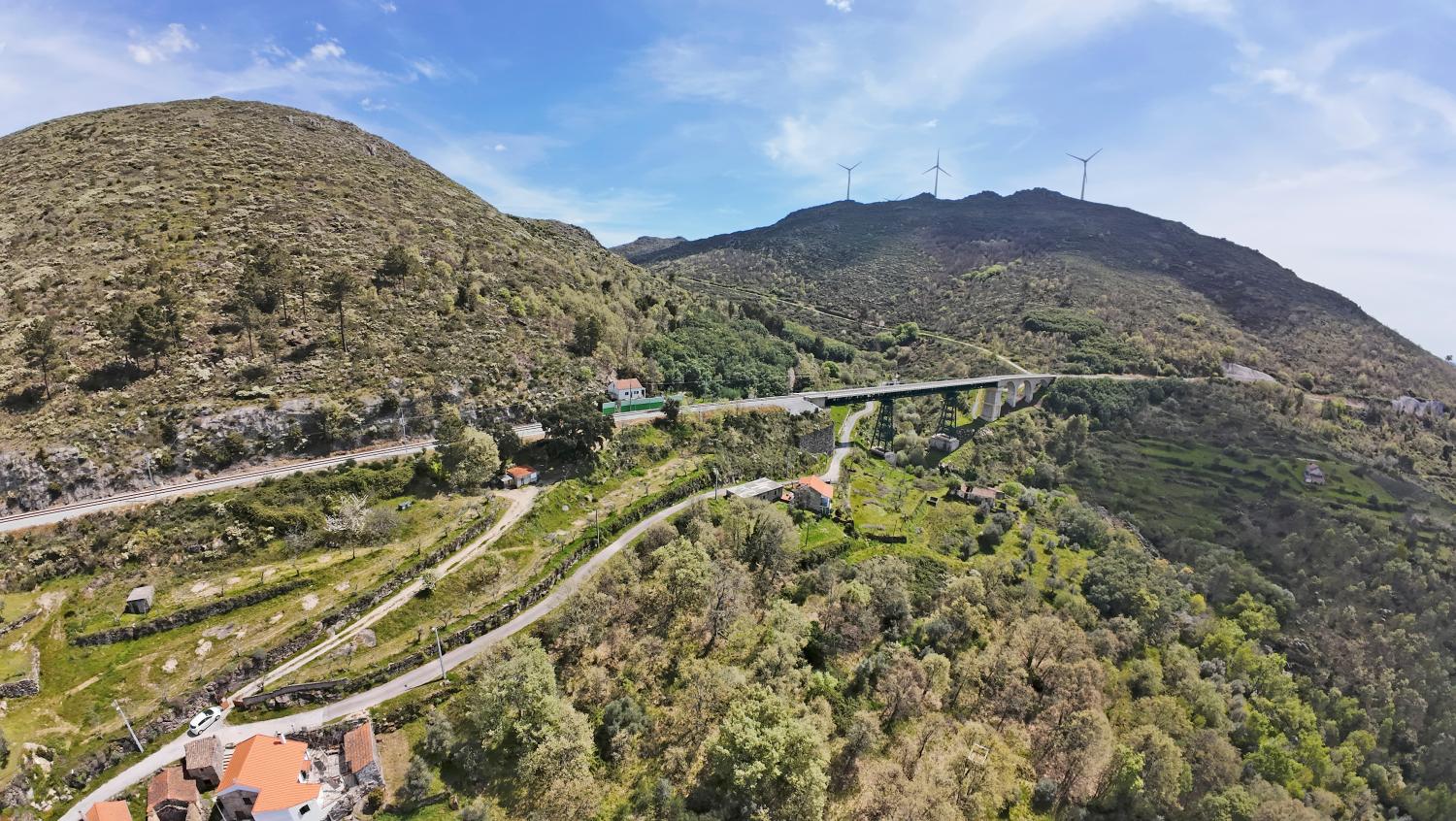 à venda casa Benespera Guarda 2