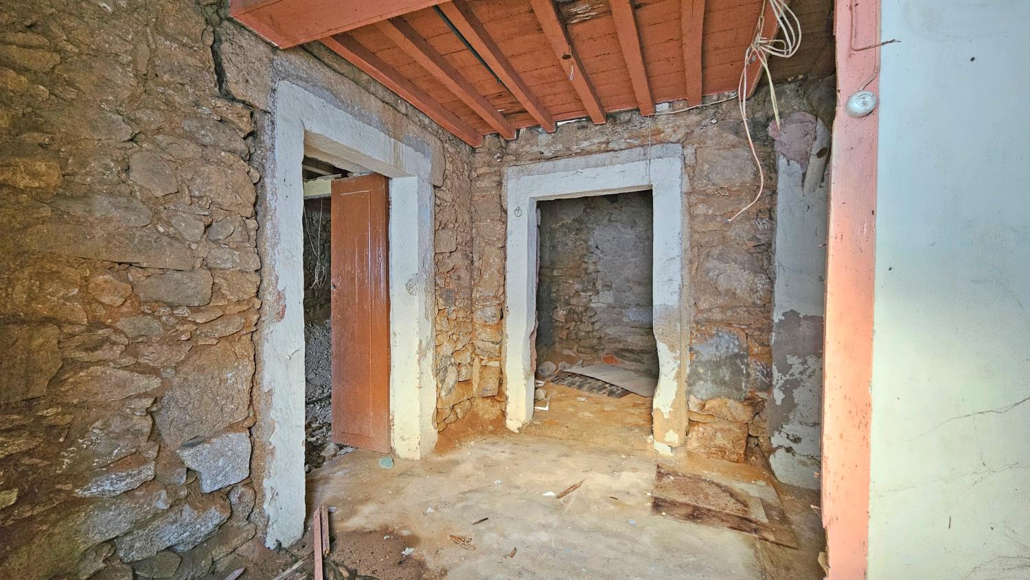  à venda moradia em banda Almeida Almeida 7