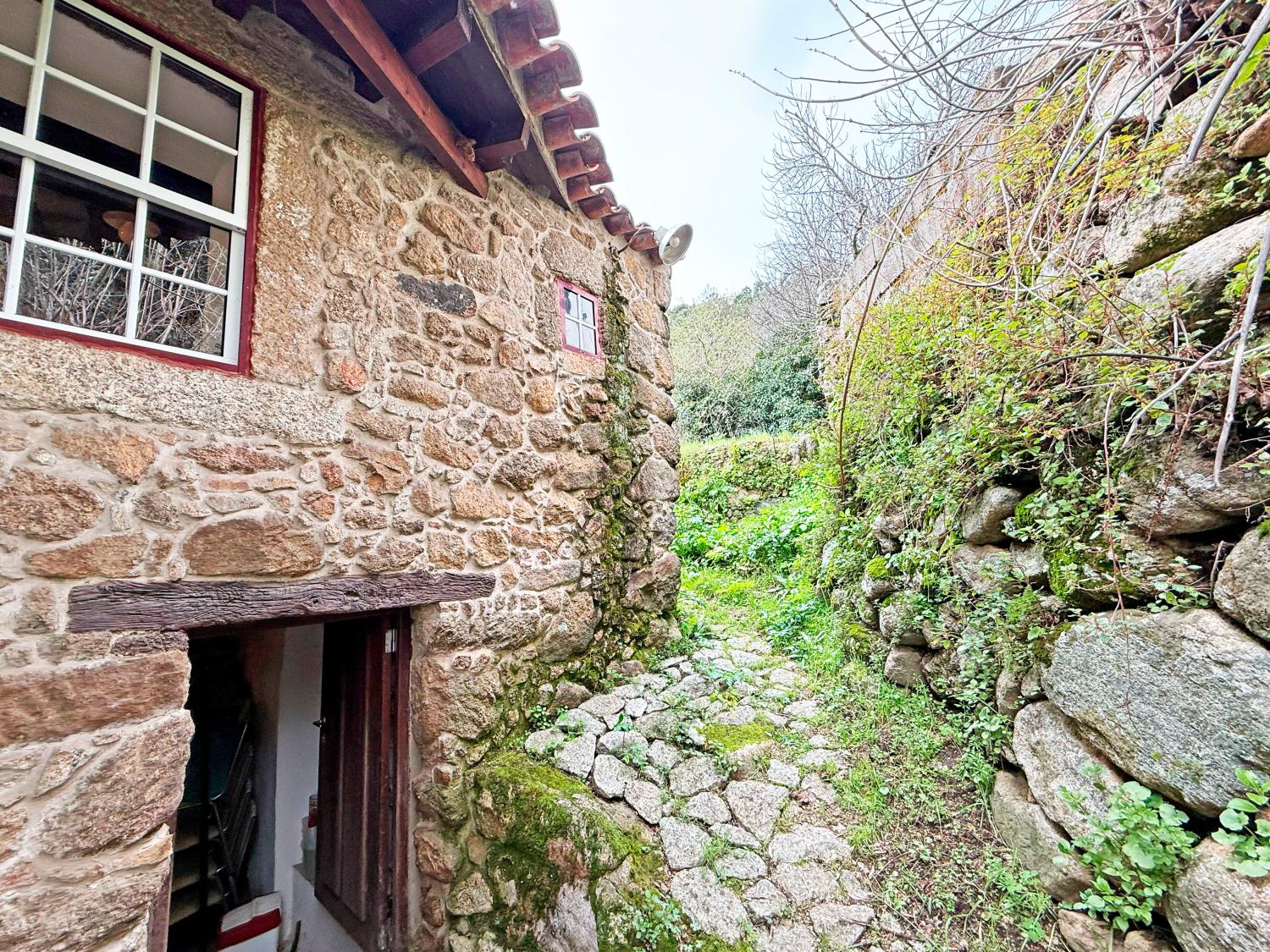  à venda casa Vila Soeiro Guarda 3