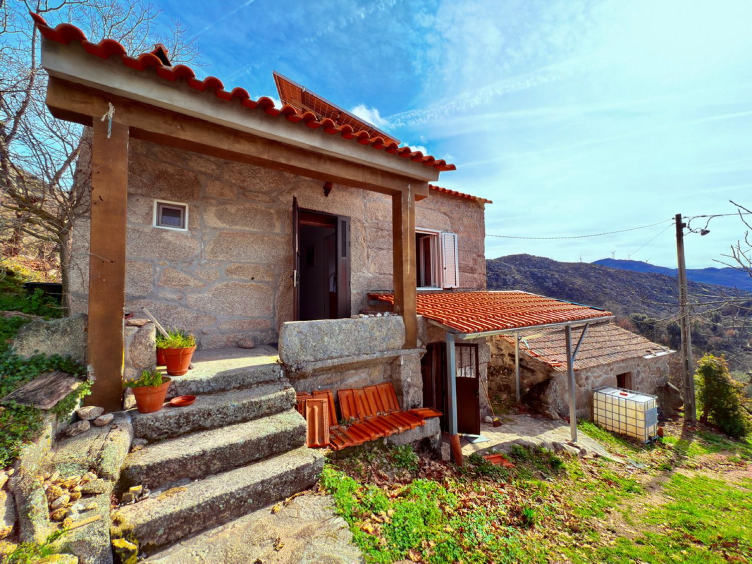  à venda quinta Pousafoles do Bispo Sabugal 1