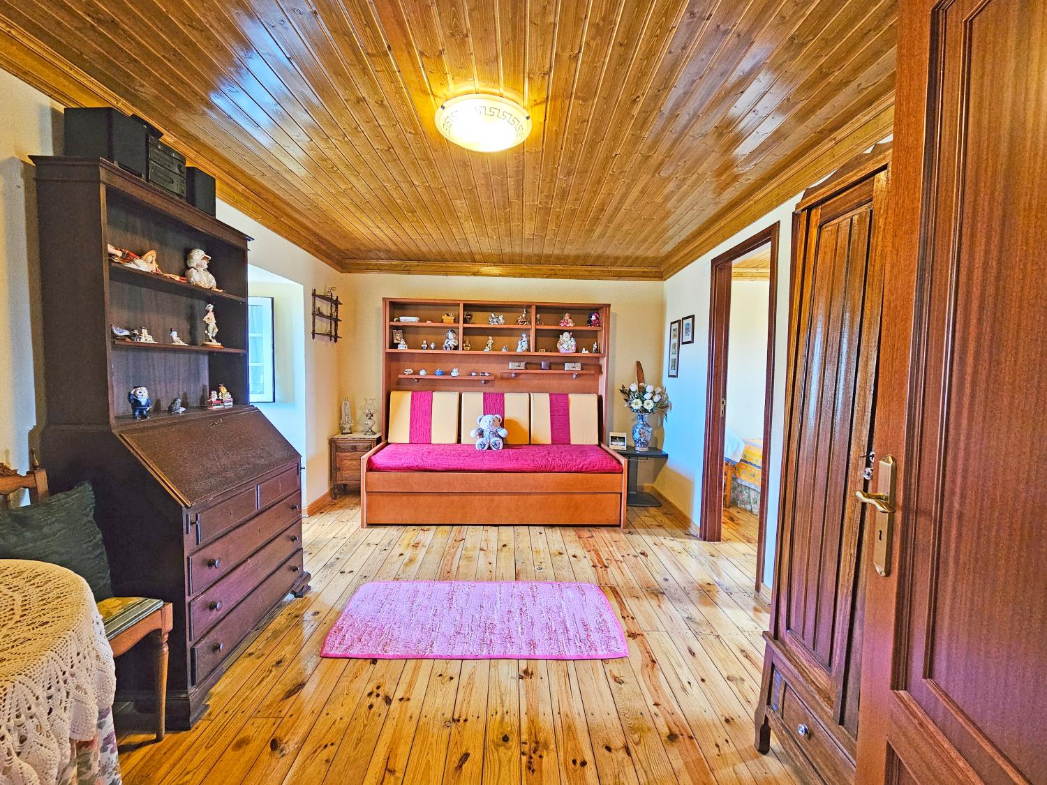  à venda casa Gonçalo Guarda 18