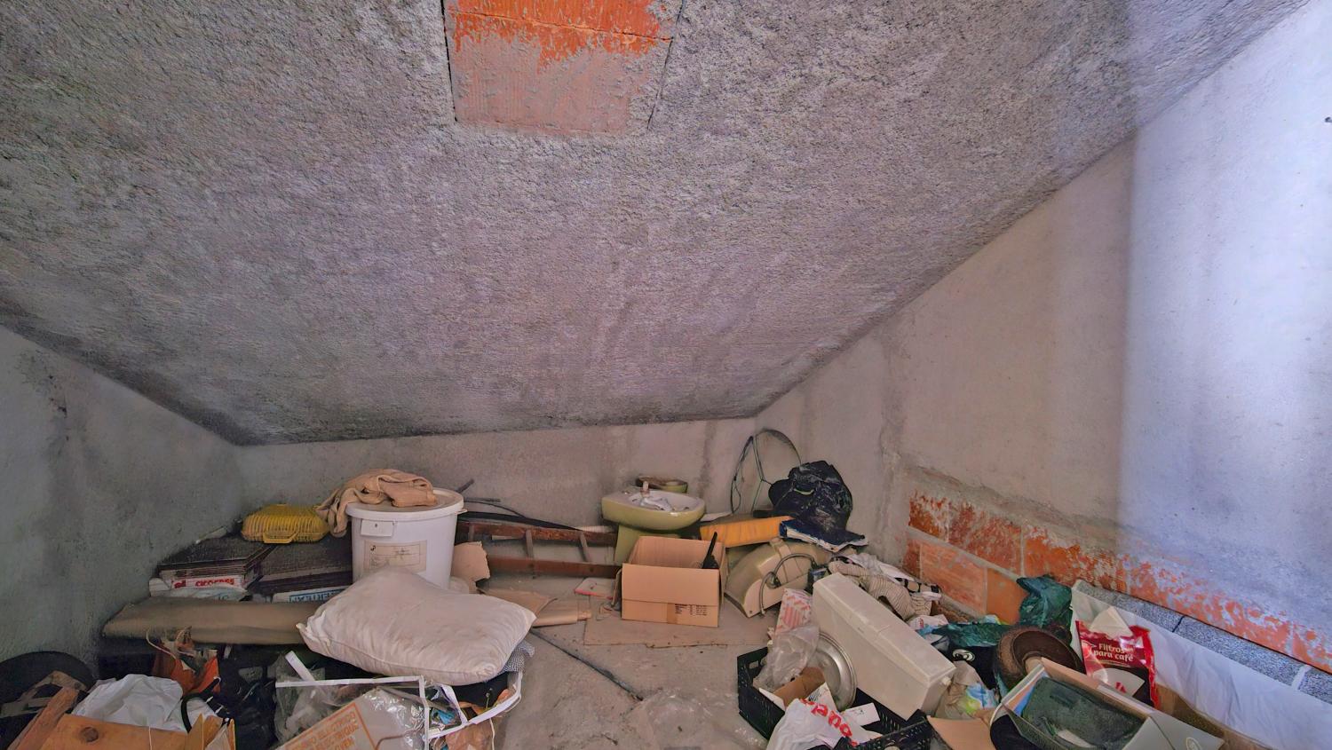  à venda casa isolada Vale de Estrela Guarda 28