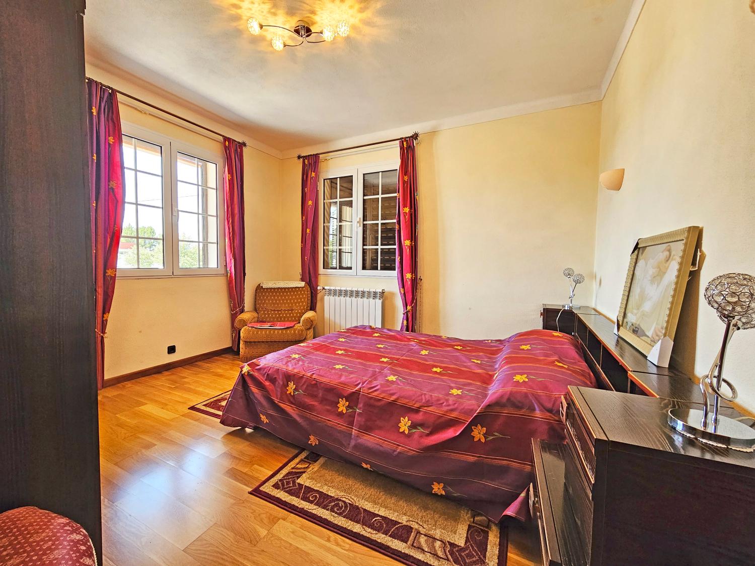  à venda casa isolada Souro Pires Pinhel 24