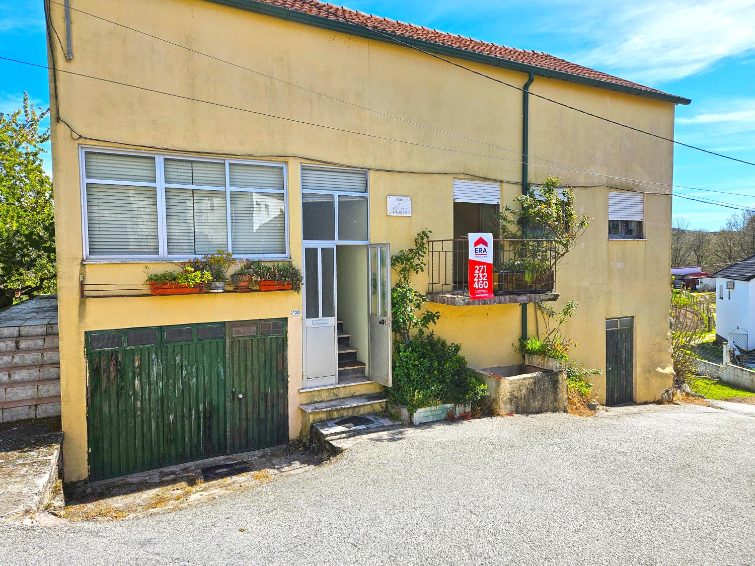 à venda casa Valdeiras Guarda 2