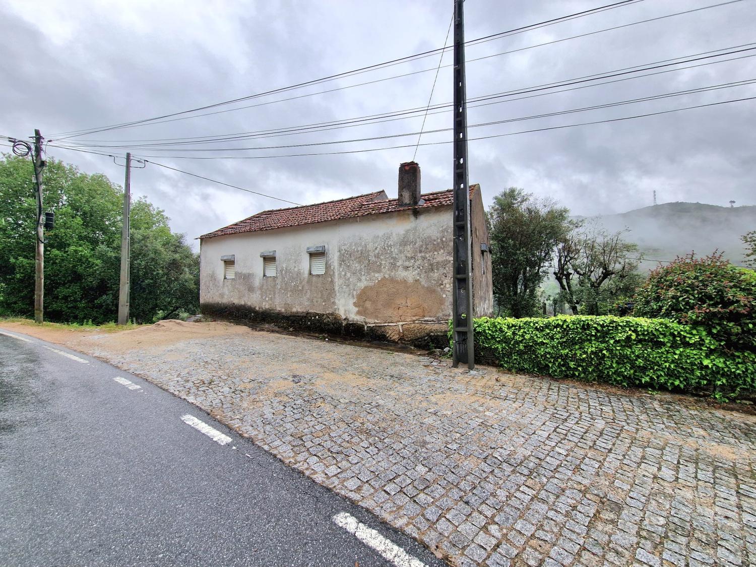 à venda casa isolada Ramela Guarda 3