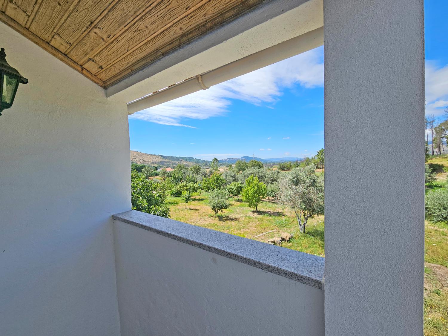 à venda casa Gonçalo Guarda 3