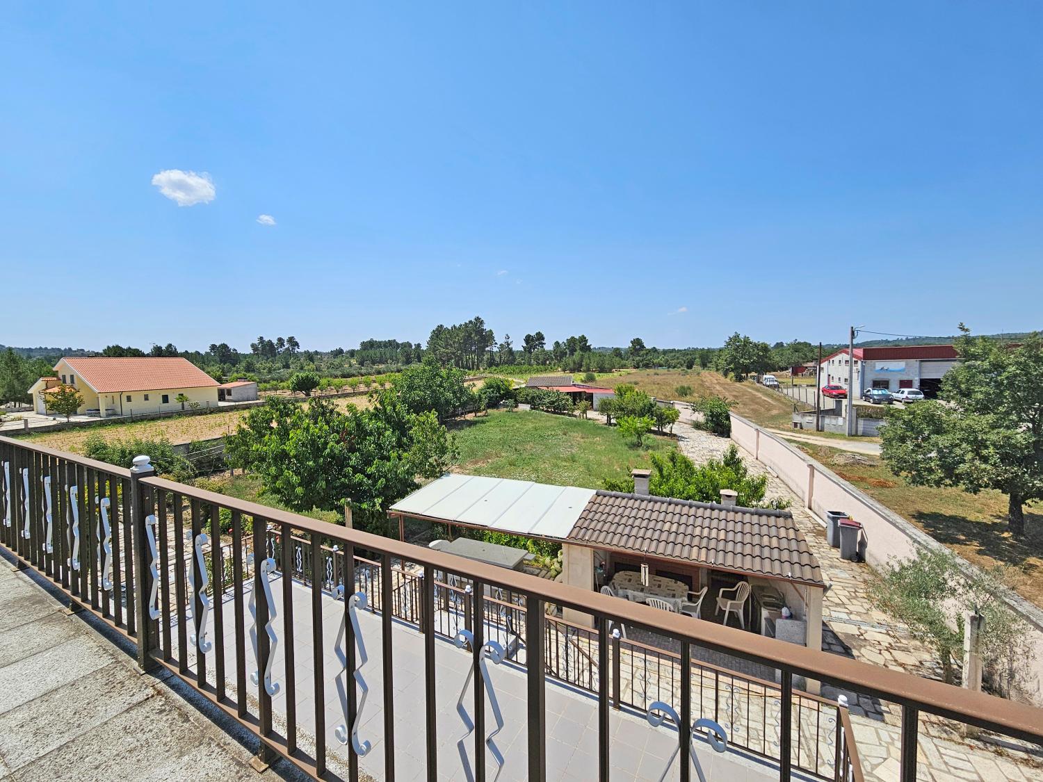  à venda casa isolada Souro Pires Pinhel 8